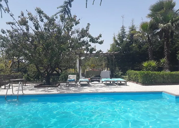 etna petit resort